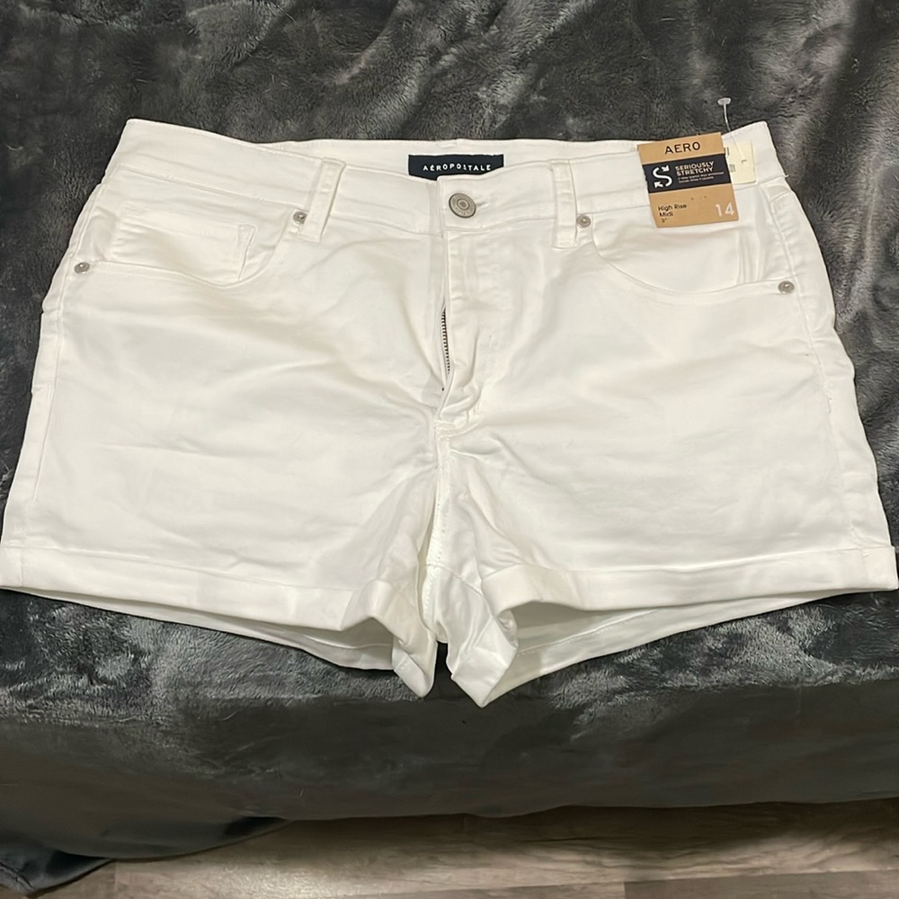 Aeropostale white shorts size 14